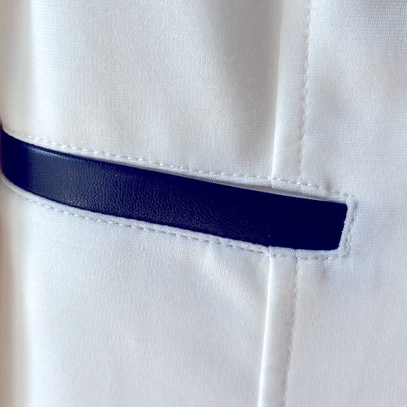 NWOT Bebe Kristie Ponte Jacket White Black Trim Size 0 - Picture 6 of 10